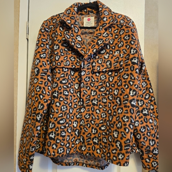 Simply Southern Jackets & Blazers - Ladies XL 100% Polyester Simply Southern Animal Print Jacket